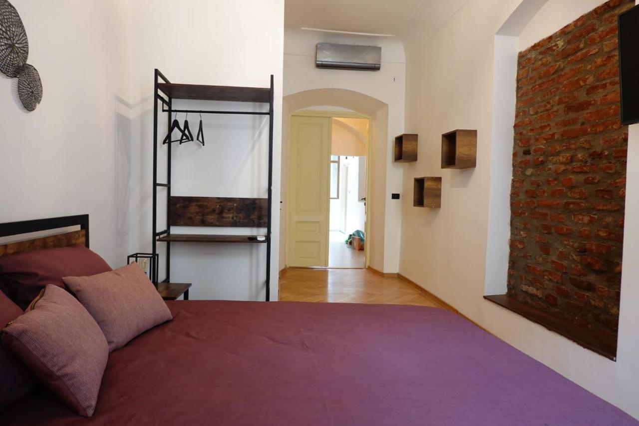 The Industrique Home - 3 Bedroom Apartment Timişoara Exterior foto